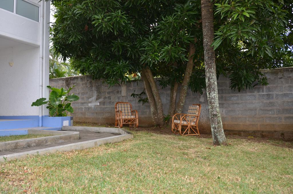 Les Gentilhommieres Guest House Trou aux Biches Exterior foto