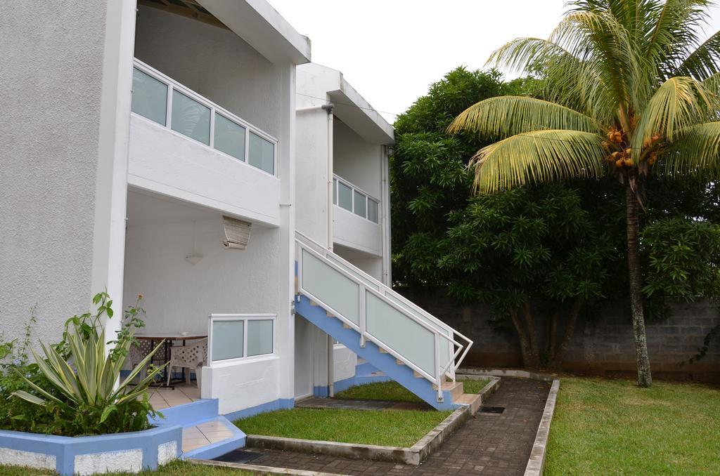 Les Gentilhommieres Guest House Trou aux Biches Exterior foto