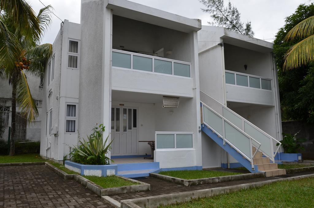 Les Gentilhommieres Guest House Trou aux Biches Exterior foto