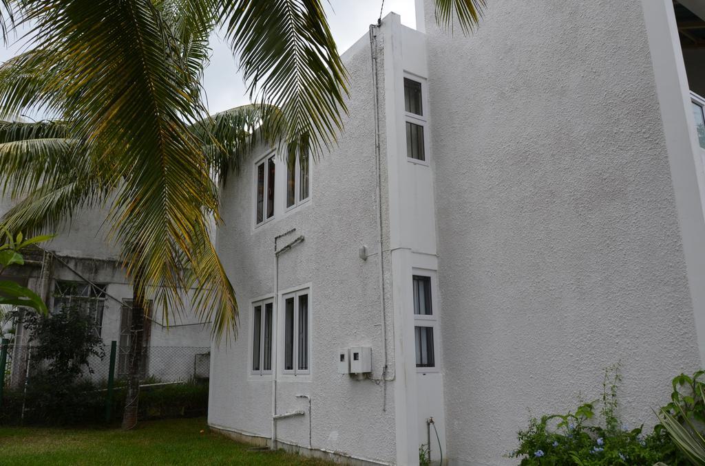 Les Gentilhommieres Guest House Trou aux Biches Exterior foto