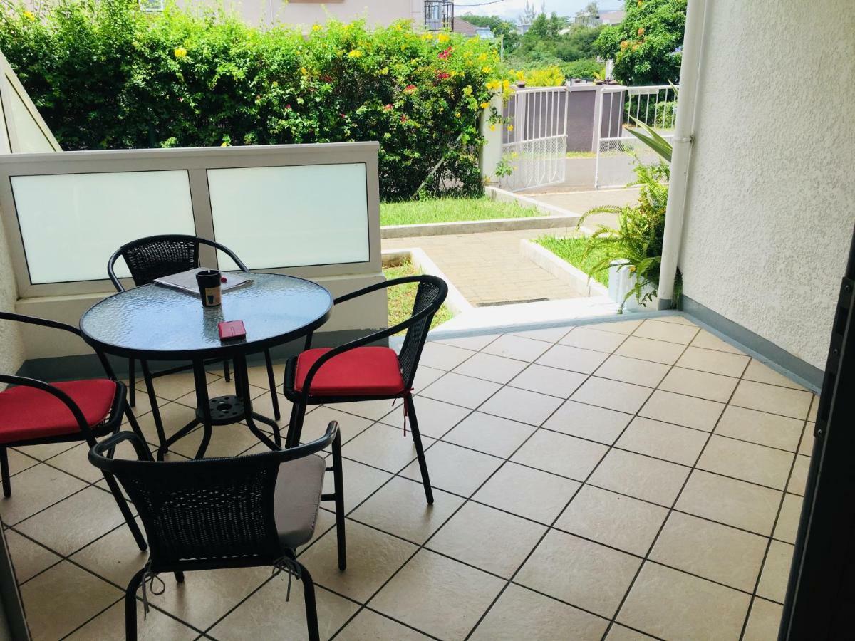 Les Gentilhommieres Guest House Trou aux Biches Exterior foto